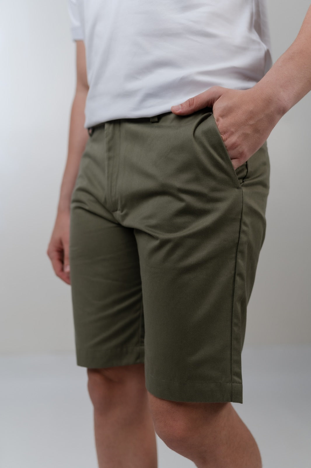 Bermuda Casual em Sarja